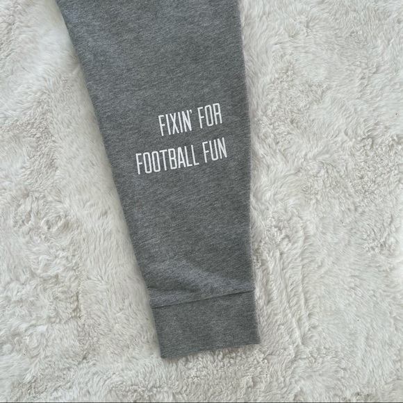 Everlane The Classic French Terry Sweatpant - Picture 8 of 13